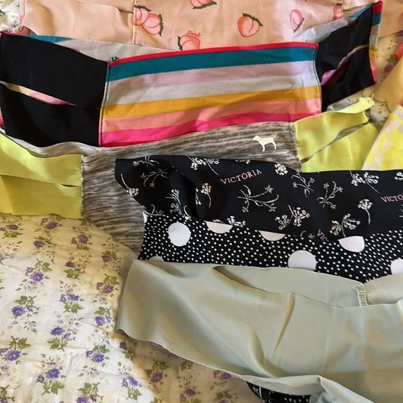 15 Victoria’s Secret Lot of Seamless Thong Panties 12 pairs Medium 3 pairs Large - Picture 3 of 12